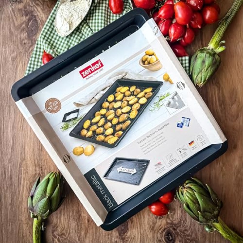 Zenker Piastra Forata Estensibile da 37 a 52 cm, con sistema di bloccaggio automatico, bordo XXL da 3 cm In acciaio Carbon Steel rivestito in antiaderente Teflon Classic Linea Black Metallic