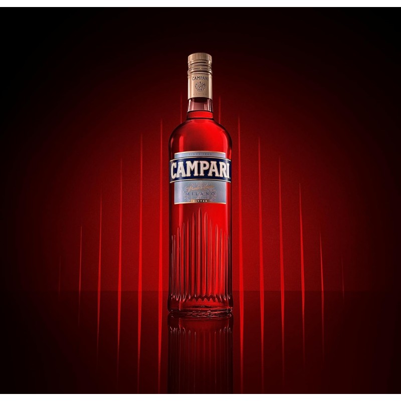 Campari Bitter - 70 cl, Aperitivo Bitter Alcolico, 25% Vol - 700ml Campari Bitter - 70 cl, Aperitivo Bitter Alcolico, 25% Vol - 700ml