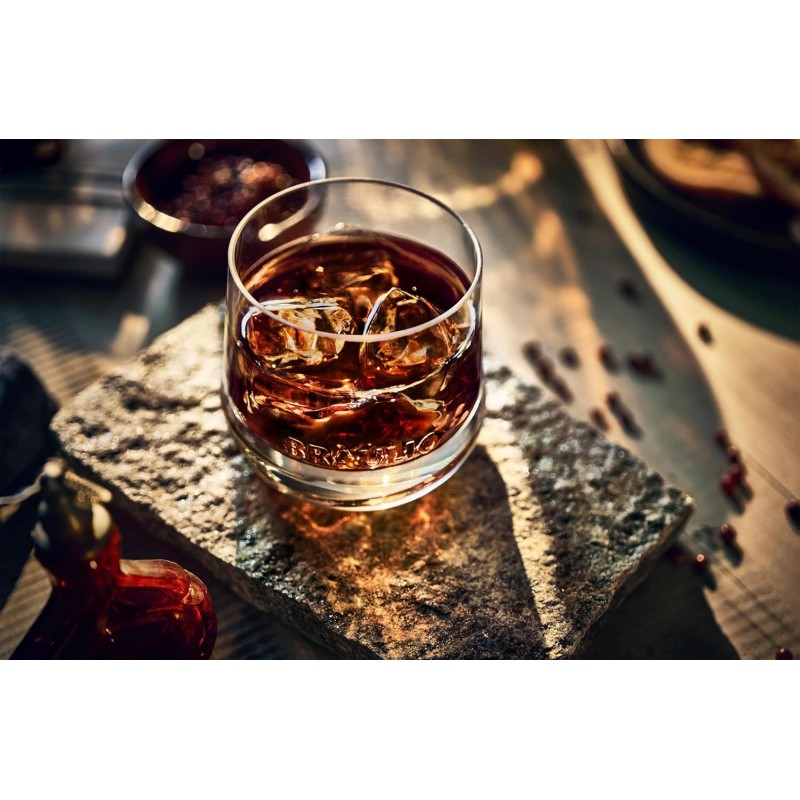 Braulio - Amaro Invecchiato in Botte di Rovere 15 Mesi, 70 cl, a Base di Erbe, Bacche e Radici, 21% Vol Braulio - Amaro Invecchiato in Botte di Rovere 15 Mesi, 70 cl, a Base di Erbe, Bacche e Radici, 21% Vol