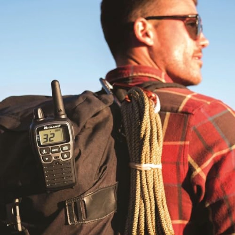 Midland - Walkie Talkie XT70, 2 Ricetrasmittenti Professionali Dual Band 93 Canali - 69 LPD/24 PMR446 Senza Licenza, Autonomia 18H, Copertura 12Km, Ricarica Rapida e Accessori, 38 toni CTCSS + 83 DCS - Grigio