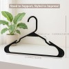 Utopia Home 200 confezioni di appendini in plastica salvaspazio, resistenti con scanalature per la spalla, nero - 41 x 0.6 x 23.5 cm Nero