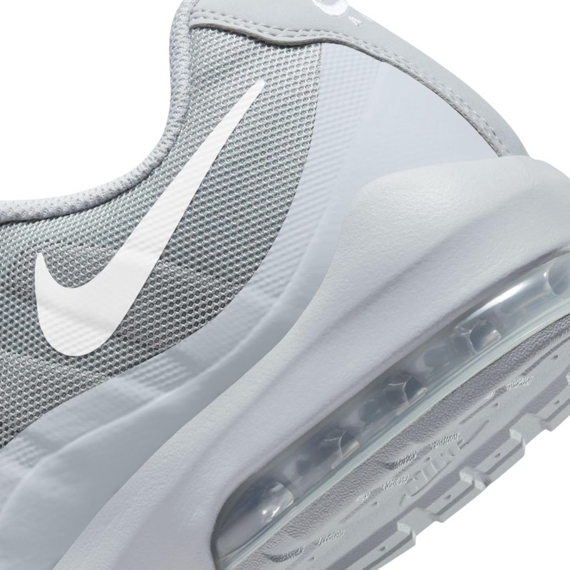 Nike Air Max Invigor, Scarpe da Corsa, Uomo, NULL, NULL - 38.5 EU Grigio Wolf Grey White 001 Nike Air Max Invigor, Scarpe da Corsa, Uomo, NULL, NULL - 38.5 EU Grigio Wolf Grey White 001