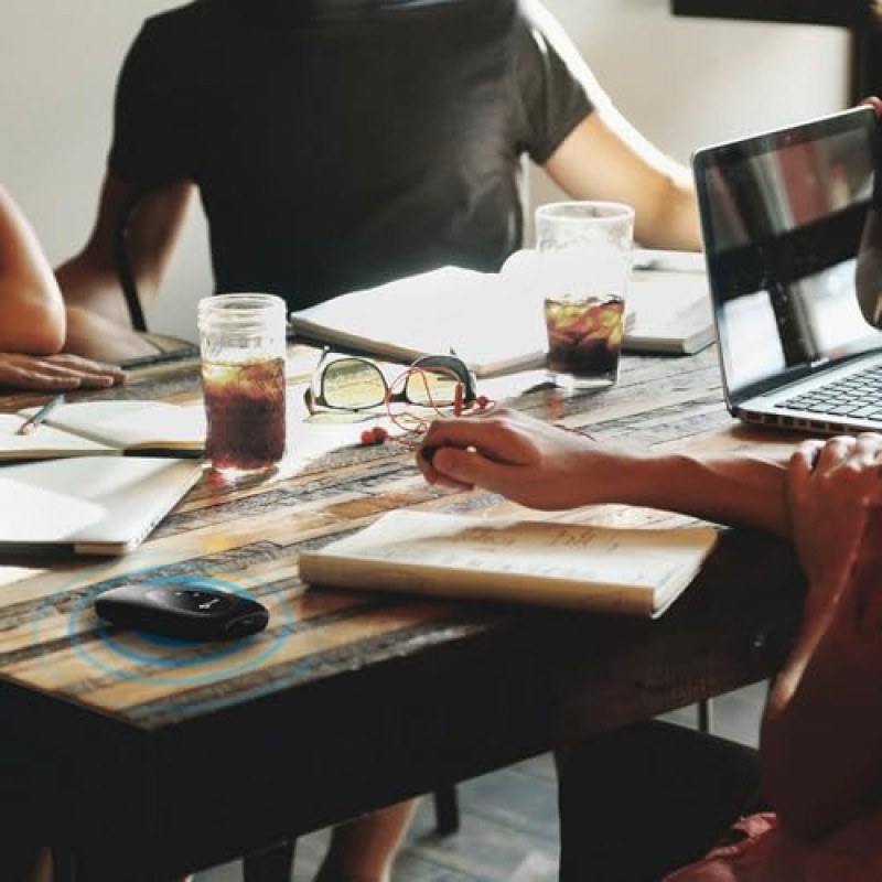 Tp-Link M7200 Mobile Router Hotspot Portatile, 4G Lte Cat4 150 MBps, Vincitore del Premio Red Dot Design, Può Essere Utilizzato in Tutti i Paesi Europei, Ieee 802.11B / G / N Frequenza: 2.4 Ghz, Nero