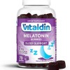 VITALDIN Melatonina Gummies – 1 mg per dose – 70 Caramelle Gommose (fornitura per 2 mesi) gusto Mora – Aiuta a Regolare il Ciclo del Sonno – Senza Glutine- per Bambini e Adulti