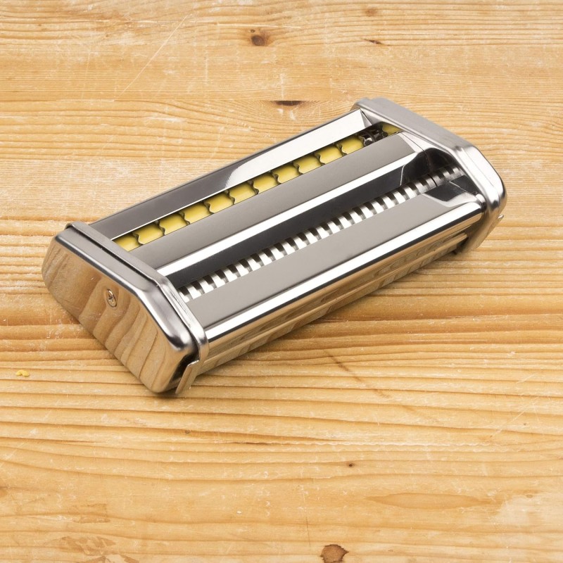 G3 Ferrari G20121 Macchina Della Pasta Sfoglia Mia, Rulli 15 cm, 9 livelli di spessore, 5 formati di pasta, Corpo Inox, Accessori inclusi, Bianco G3 Ferrari G20121 Macchina Della Pasta Sfoglia Mia, Rulli 15 cm, 9 livelli di spessore, 5 formati di pasta, Corpo Inox, Accessori inclusi, Bianco