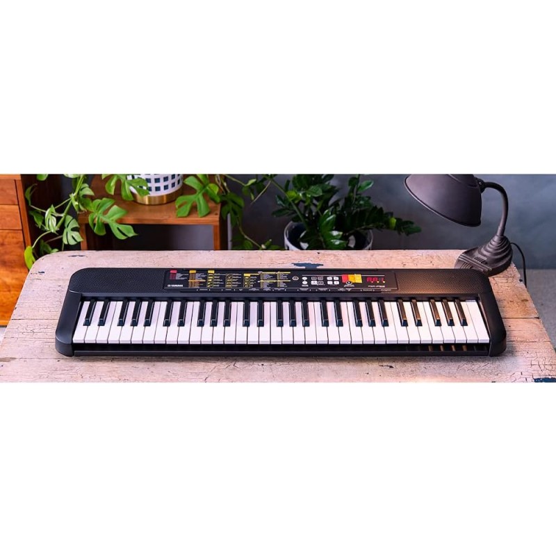 Yamaha Digital Keyboard PSR-F52, Tastiera Digitale Compatta per Principianti con 61 Tasti, 144 Voci Strumentali e 158 Stili di Accompagnamento Yamaha Digital Keyboard PSR-F52, Tastiera Digitale Compatta per Principianti con 61 Tasti, 144 Voci Strumentali e 158 Stili di Accompagnamento