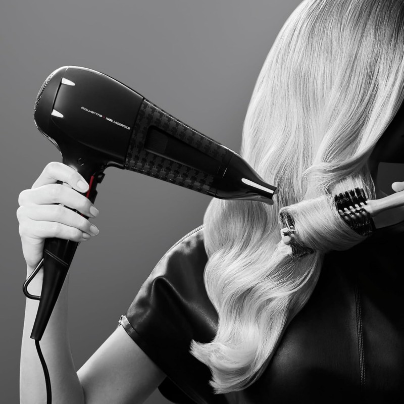 Rowenta x Karl Lagerfeld CV591L Powerline Asciugacapelli, 2300 W, Boost di Ioni, Impostazione Thermo Control per Proteggere i Capelli, 6 Impostazioni di Velocità/Temperatura