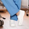 REPOSA Scarpetta - Scarpe Sanitarie Donna e Uomo in Gomma con Chiusura Tallone e Soletta Estraibile, Zoccoli Sanitari Donna e Uomo Anatomici e Antishock, Scarpe da Lavoro Sanitario con Fori Laterali - 38 EU Bianco