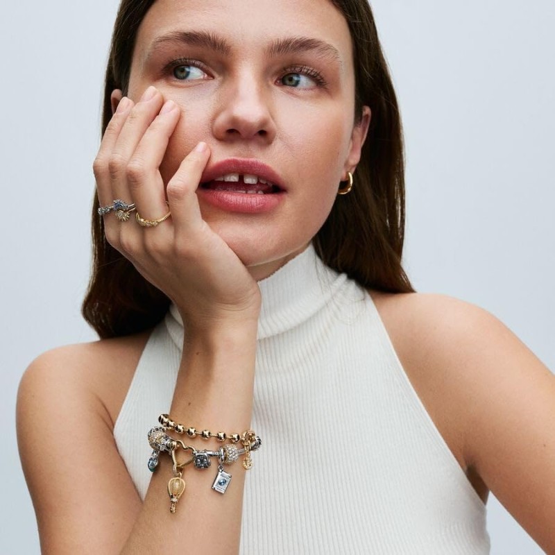 PANDORA Moments - Charm a tema viaggi