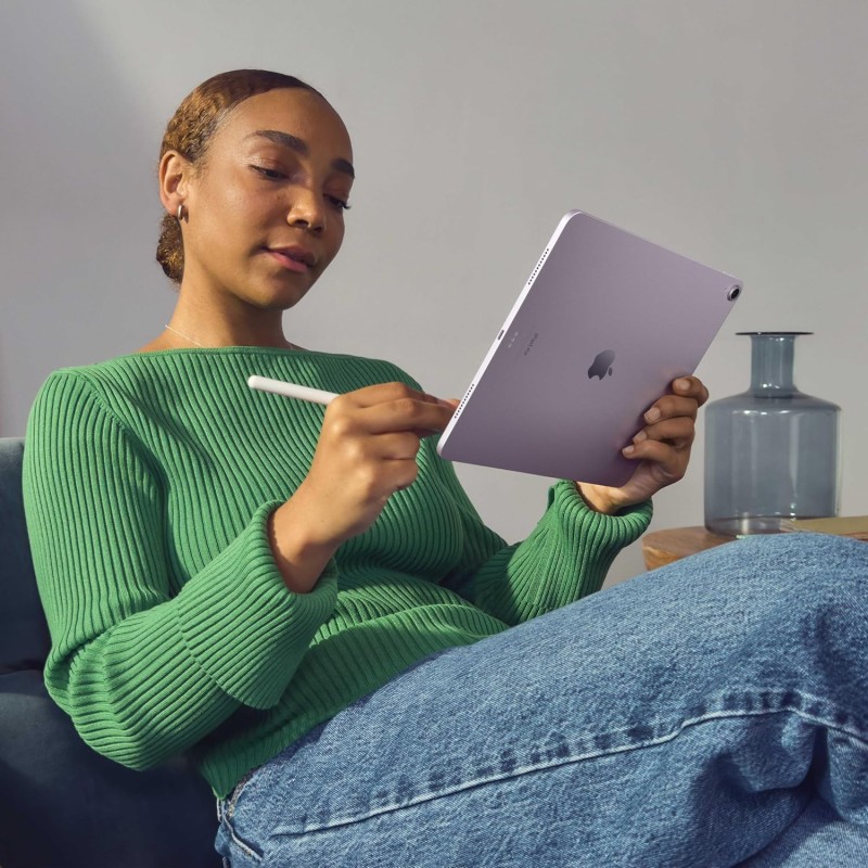 Apple iPad Air 11" (M2): display Liquid Retina, 1TB, fotocamera frontale orizzontale da 12MP, fotocamera posteriore da 12MP, Wi Fi 6E + 5G con eSIM, autonomia di un giorno intero — Viola - 1 TB Viola Apple iPad Air 11" (M2): display Liquid Retina, 1TB, fotocamera frontale orizzontale da 12MP, fotocamera posteriore da 12MP, Wi Fi 6E + 5G con eSIM, autonomia di un giorno intero — Viola - 1 TB Viola
