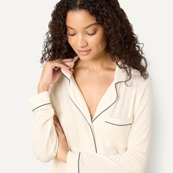 Amazon Essentials x Sofia Grainge Pigiama in Modal Elasticizzato con Pantaloni Lunghi e Maniche Lunghe Donna - XXL Avorio Amazon Essentials x Sofia Grainge Pigiama in Modal Elasticizzato con Pantaloni Lunghi e Maniche Lunghe Donna - XXL Avorio