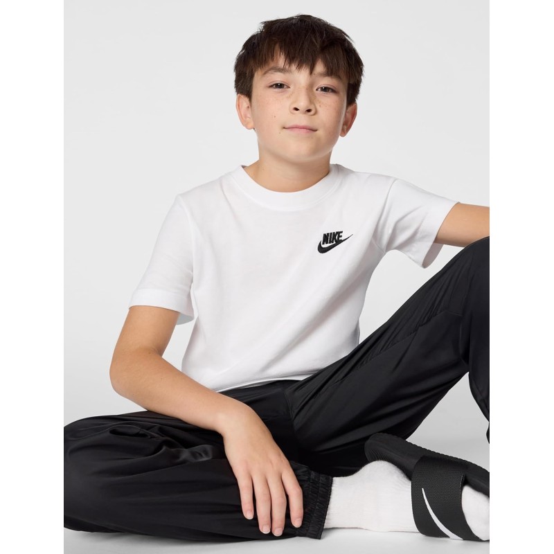 Nike K NSW Tee EMB Futura Lbr Top Unisex - Bambini e Ragazzi - 14-15 anni White Nike K NSW Tee EMB Futura Lbr Top Unisex - Bambini e Ragazzi - 14-15 anni White
