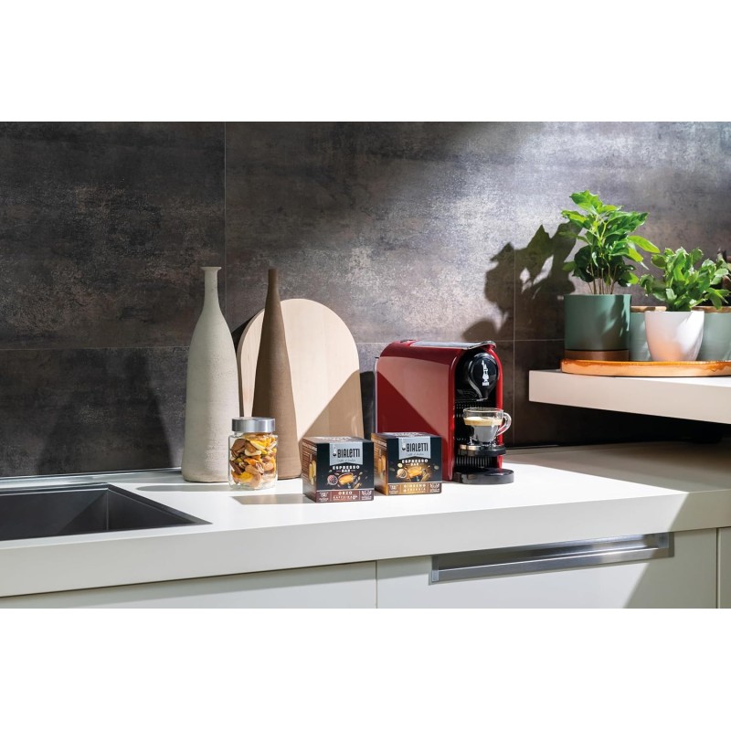 Bialetti Gioia PLUS, Macchina Caffè Espresso per Capsule in Alluminio, Incluse 48 Capsule, Funziona Esclusivamente con Capsule, Bianco - Bianco