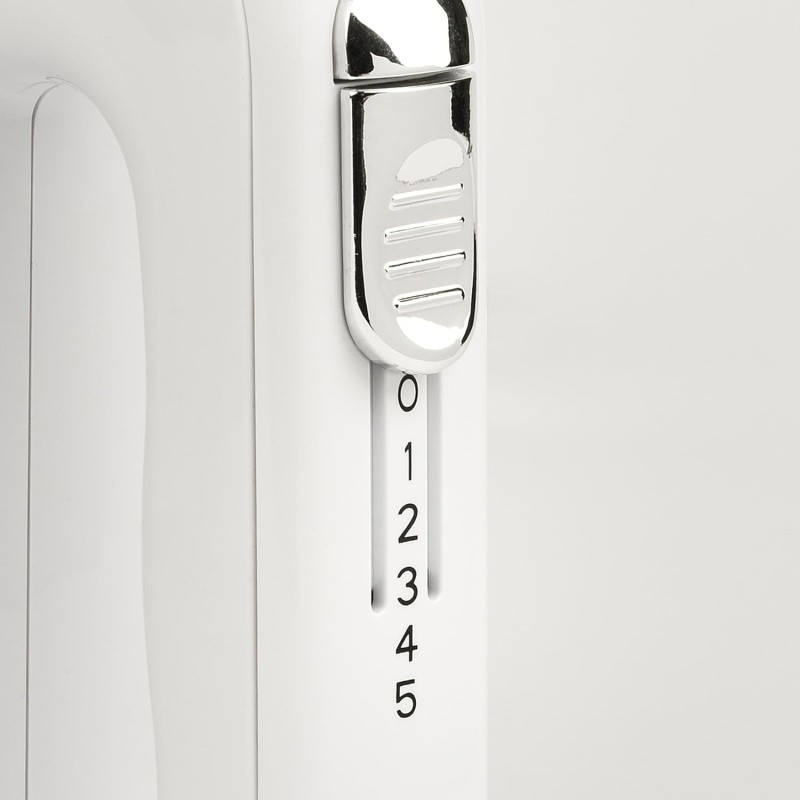 Girmi SB04 Sbattitore Elettrico, 150W, Sbattitori Inox per montare panna ed albumi, Funzione Turbo, Ganci Inox per impasti dolci e salati, 5 Velocità, Bianco - Bianco