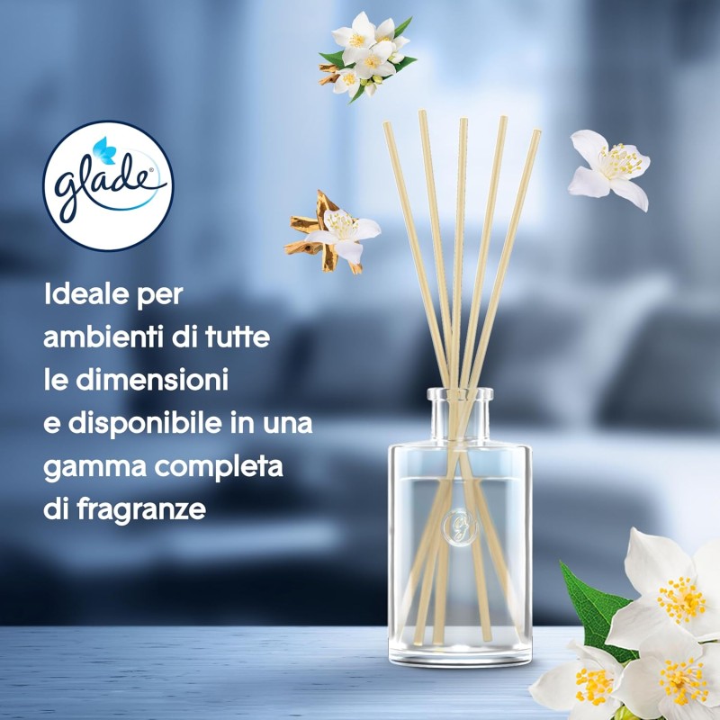 Glade Diffusore a Bastoncini, Profumatore per Ambienti con Oli Essenziali, Fragranza Sensual Sandalwood & Jasmine, Confezione da 1 diffusore da 50ml