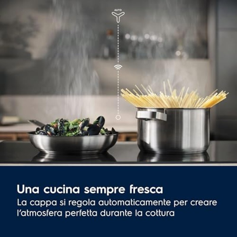Electrolux Piano Cottura Induzione da Incasso, KIS62453I, 60 cm, Serie 700, 4 Fuochi, Zona Combinata Flessibile, Funzione Hob2Hood, SenseBoil, Comandi Slider Touch, Funzione Sicurezza Bambino - Nero - Kis62453i