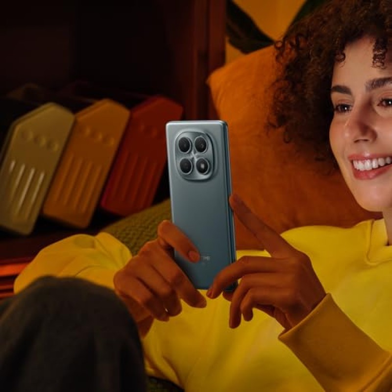 XIAOMI Redmi Note 15 5G, Smartphone 6+128GB, Design ultrasottile, Resistenza IP65, Fotocamera super nitida da 108 MP, Display FHD+ da 6,77", Nero, Garanzia 2 anni, Caricatore non incluso - 6+128GB Nero